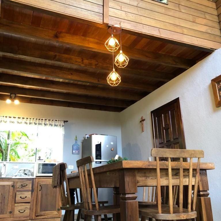 Casa De Campo Rosa Dos Ventos Rodeio Экстерьер фото